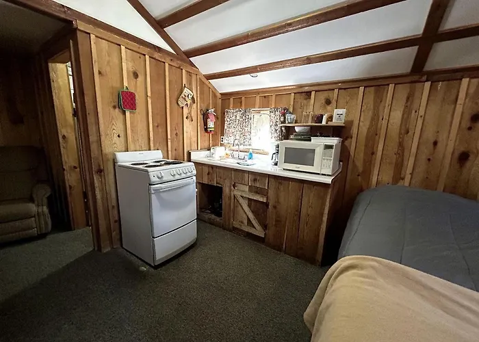 Rustic With Fireplace, Along Tonto National Forest, Perfect For A Weekend Of Relaxation
