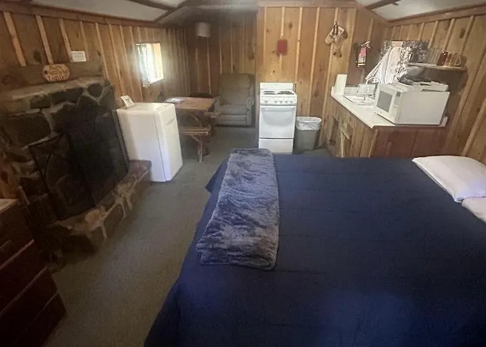 Holiday home Rustic With Fireplace, Along Tonto National Forest, Perfect For A Weekend Of Relaxation Payson